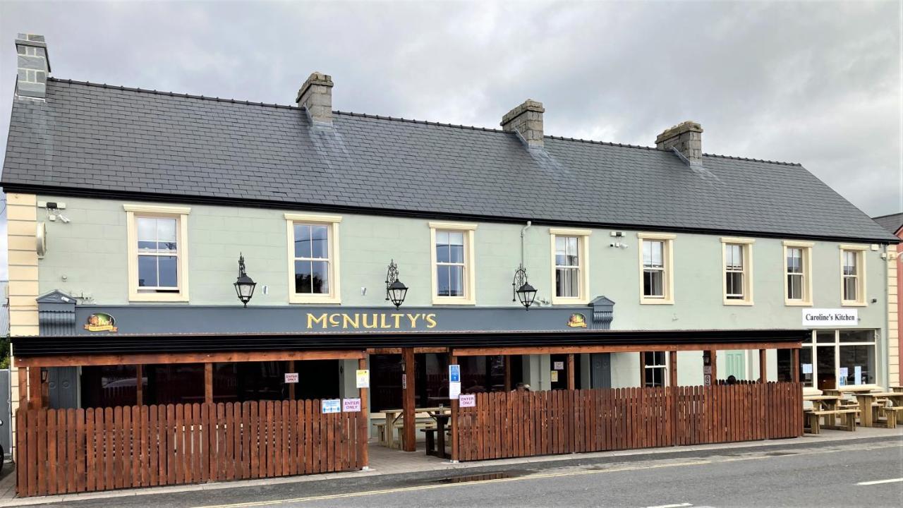 Mcnulty'S Guest House Enniscrone Eksteriør billede